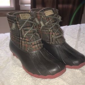 Sperry boots
